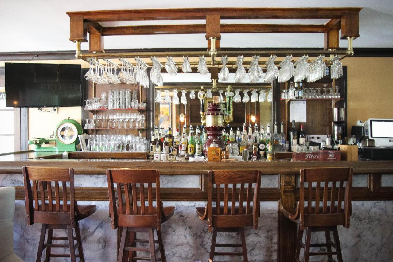 The Lucerne Inn Dedham Ngoại thất bức ảnh