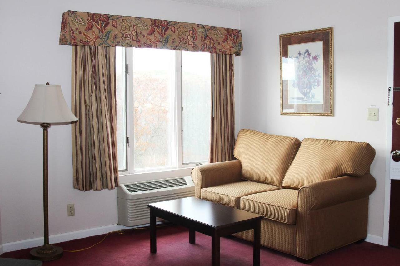 The Lucerne Inn Dedham Ngoại thất bức ảnh