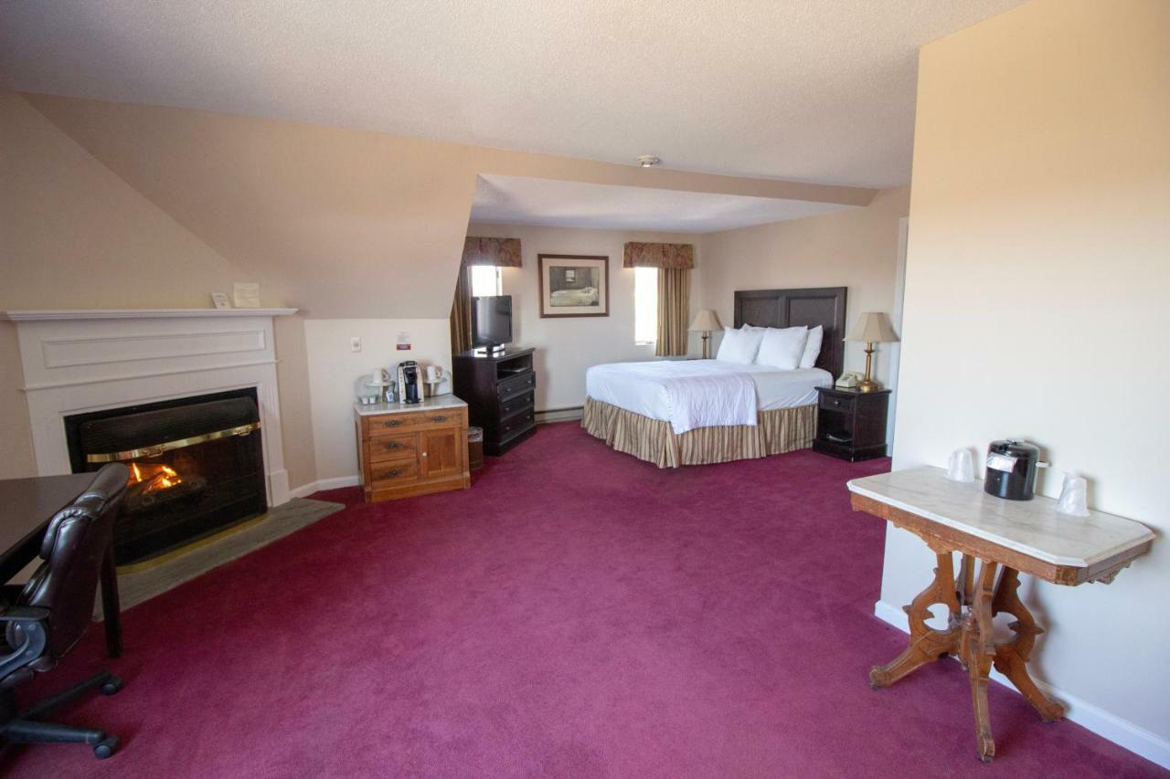 The Lucerne Inn Dedham Ngoại thất bức ảnh